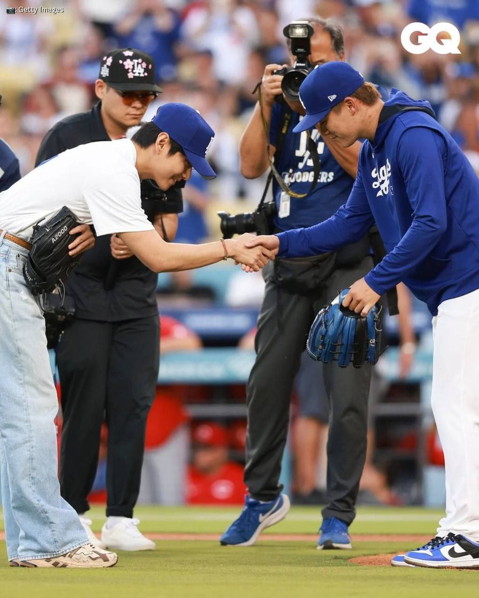 Тэхен с Ёсинобу Ямамото