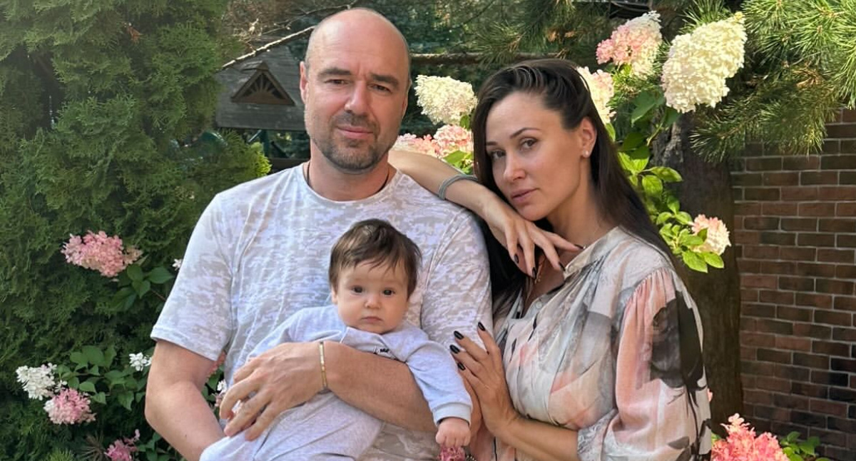    Роман и Елена Товстик. Фото: Instagram (Запрещён в РФ) @elenatovstik