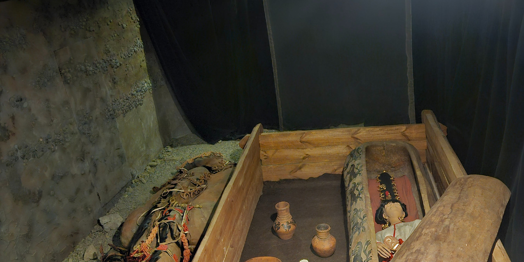 История Алтайской республики, проклятия принцессы Укока и Горно-Алтайск сверху