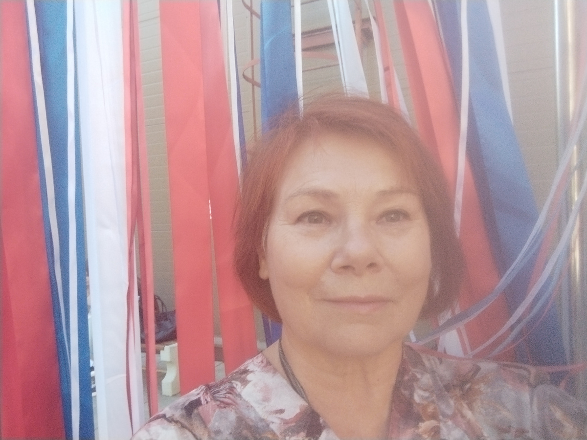 Мне 63. Делаю натуральную косметику, увлекаюсь психологией