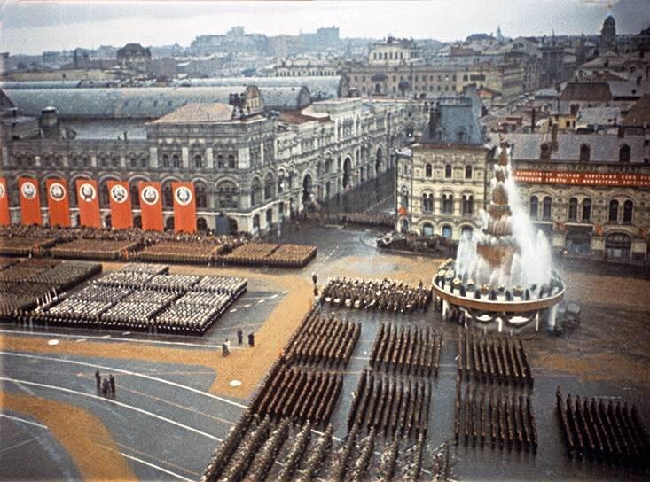 Кадр из короткометражного фильма «Парад Победы»