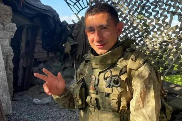 «Скучаю аж до дрожи»: Окружённый врагами боец СВО написал душераздирающее письмо семье