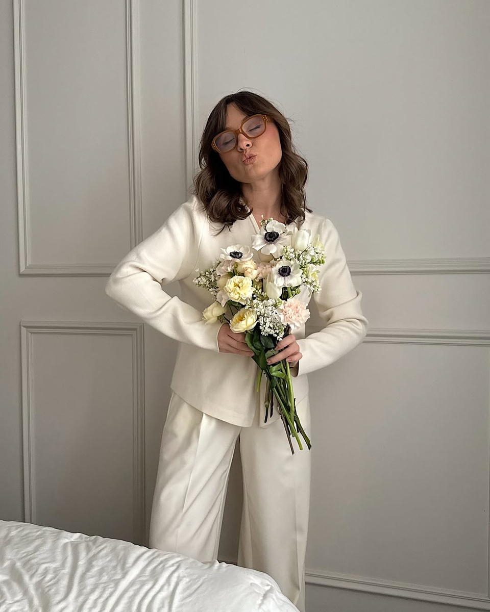 Цвета Цветов: Психология Серого. Эстетика PĆELA в каждом кадре | больше наших работ и заказ на сайте: pcela-flower.ru