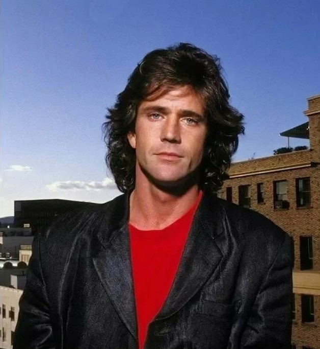 Мел Гибсон в молодости.