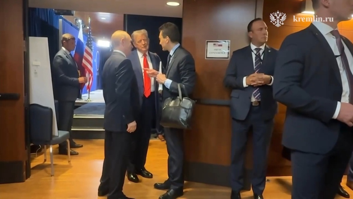    США хотят покупать у РФ ледоколы. Москва и Вашингтон активно обсуждают сделки по энергетике и Арктике