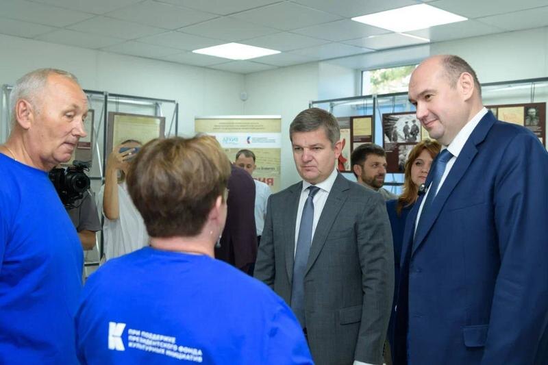    © Правительство региона / На открытии офиса ПФКИ