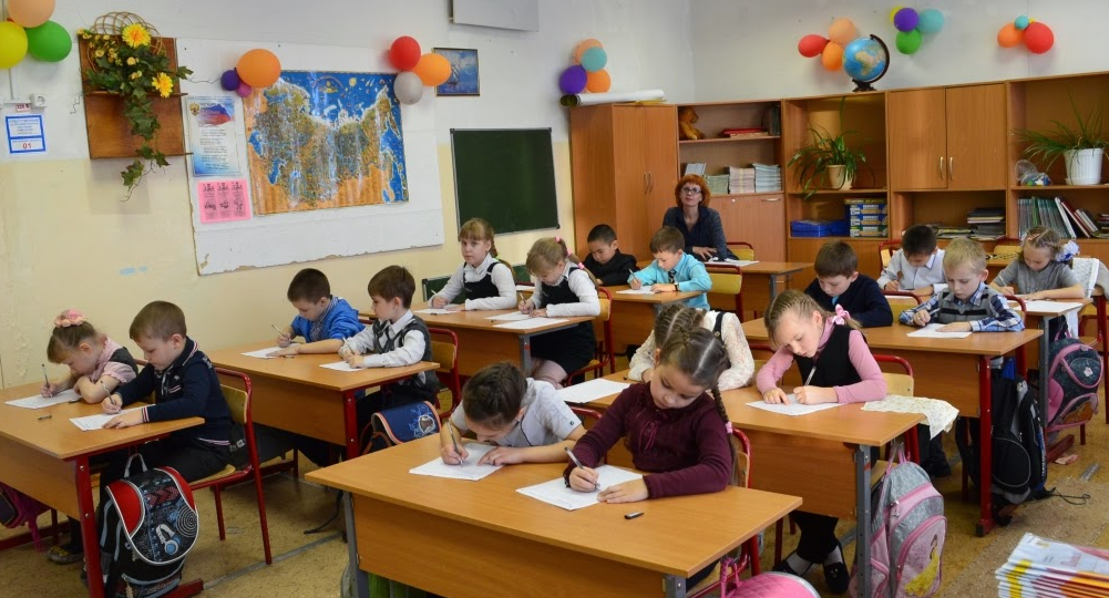 Что должен уметь ребёнок перед школой: требования к поступлению в 1 класс