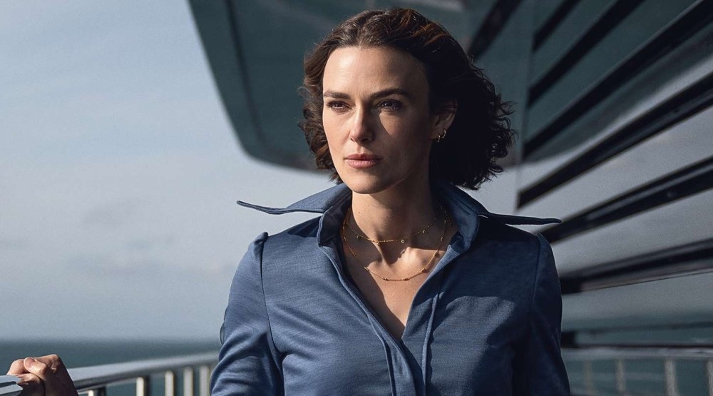     Кадр из фильма «Девушка из каюты № 10» (2025)