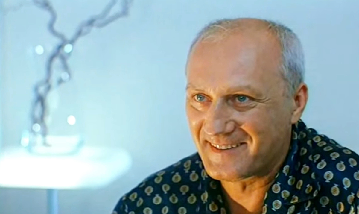 Кадр из кинофильма "Львиная доля", 2001 г., режиссер Александр Муратов, сценарист Владимир Брагин, композитор Николай Парфенюк (скриншот) 