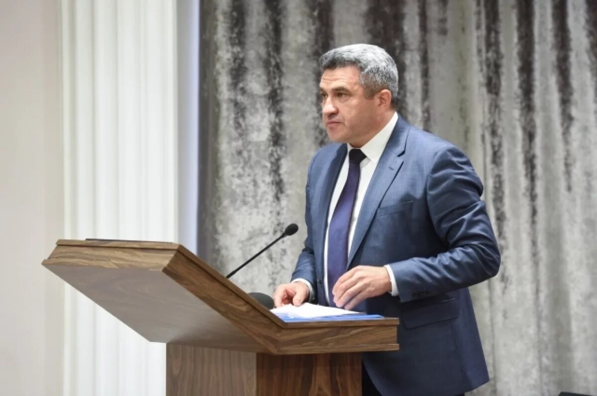    Хадиуллин осудил резкий рост числа школьников на семейном обучении