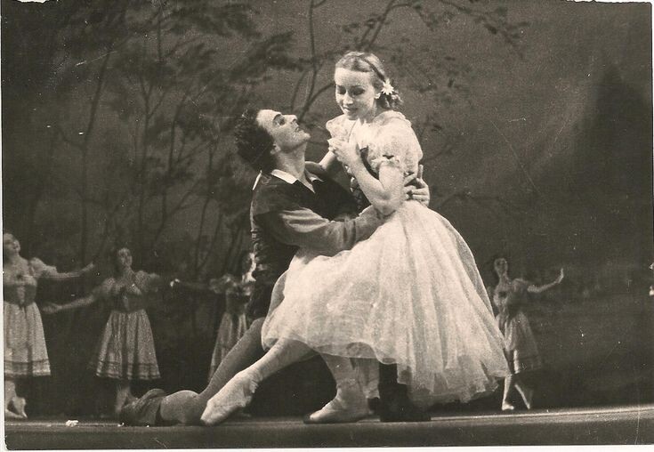 Сцена из балета «Жизель» с Галиной Улановой в главной партии