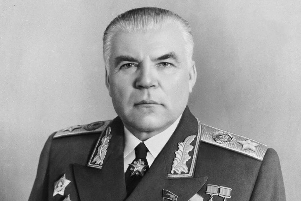 "Генерал Вперед", Министр обороны СССР Родион Малиновский. Источник: tass