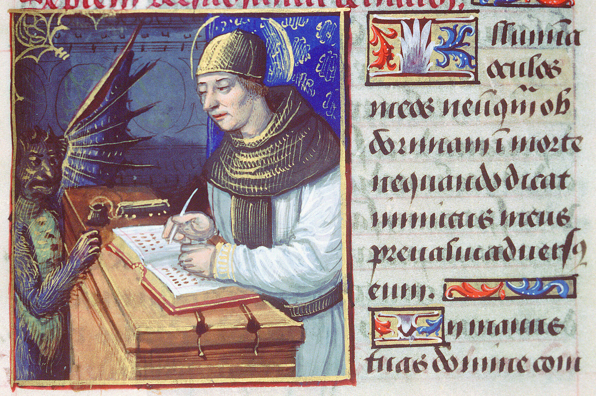 Фрагмент рисунка с изображением Титивиллуса рядом со столом писца. Демон пытается отвлечь монаха от работы. XIV век.