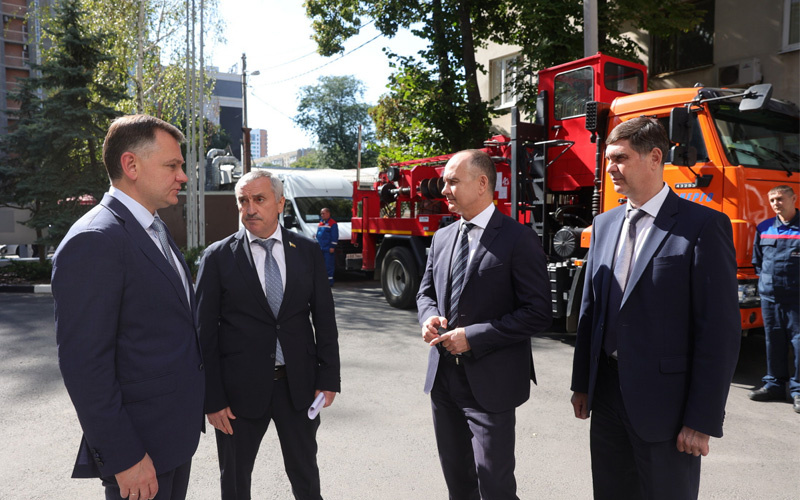    Фото сайта Правительства РО Валерия Стальная