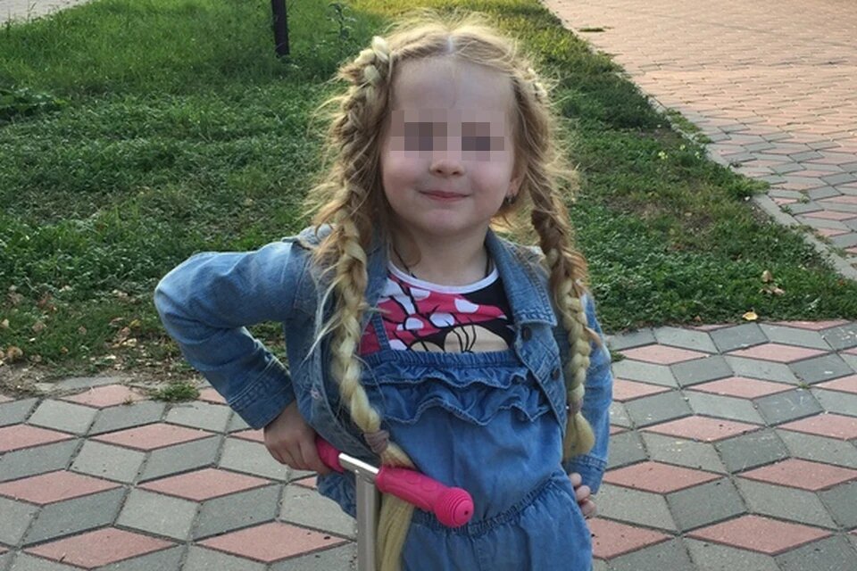 5-летняя нижегородка несколько раз получила по лицу от воспитательницы детсада. Фото: СОЦСЕТИ.