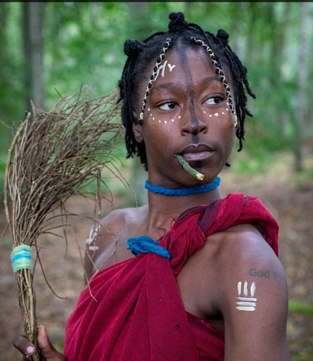 Каура Тейлор