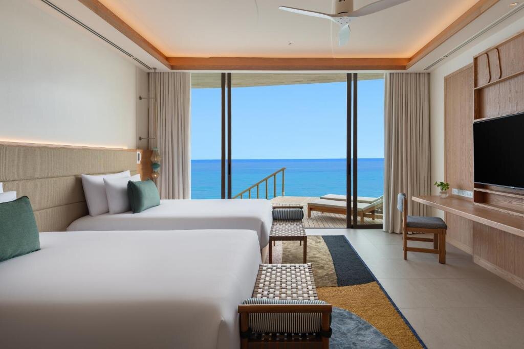 Фото отеля Centara Grand Lagoon Maldives