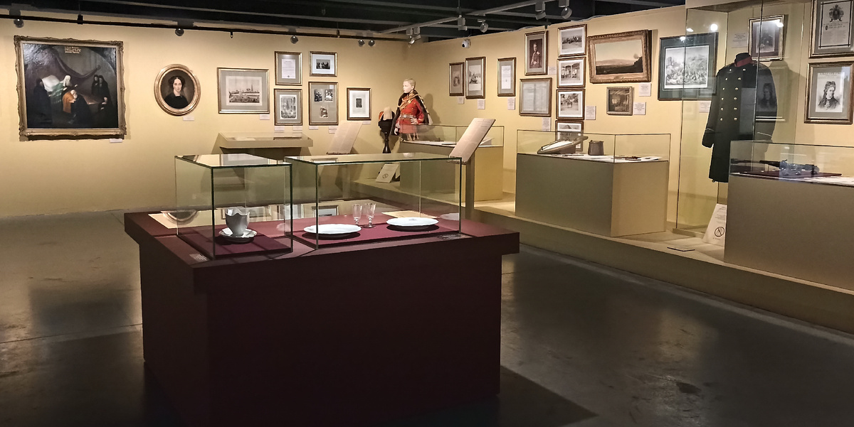 На выставке