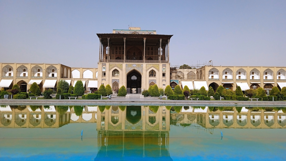 Площадь Имама, вторая по величине площадь в мире