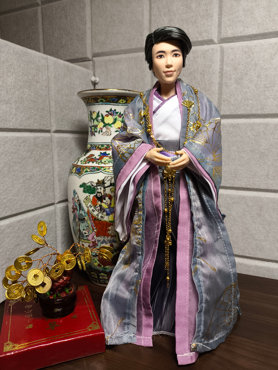 Намджун идеален в этой роли! 