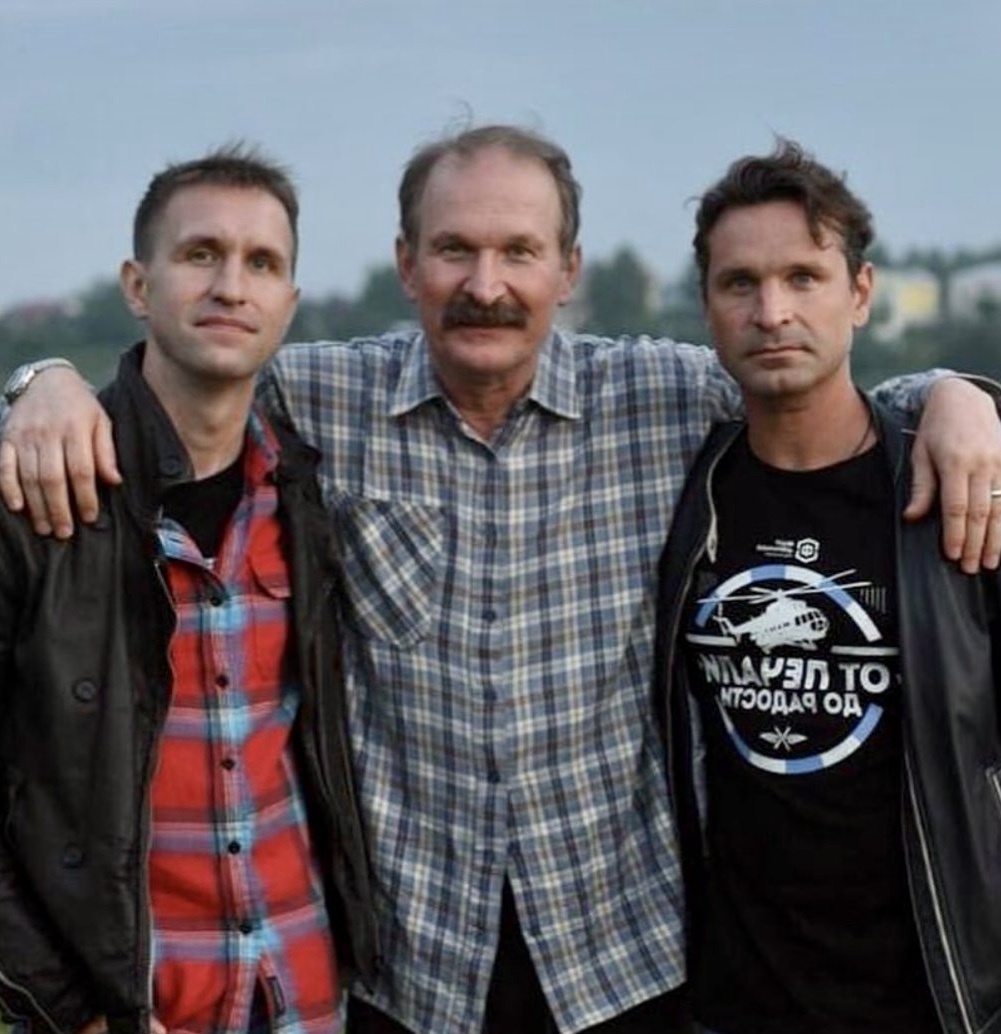 Фёдор Добронравов и его сыновья Виктор и Иван