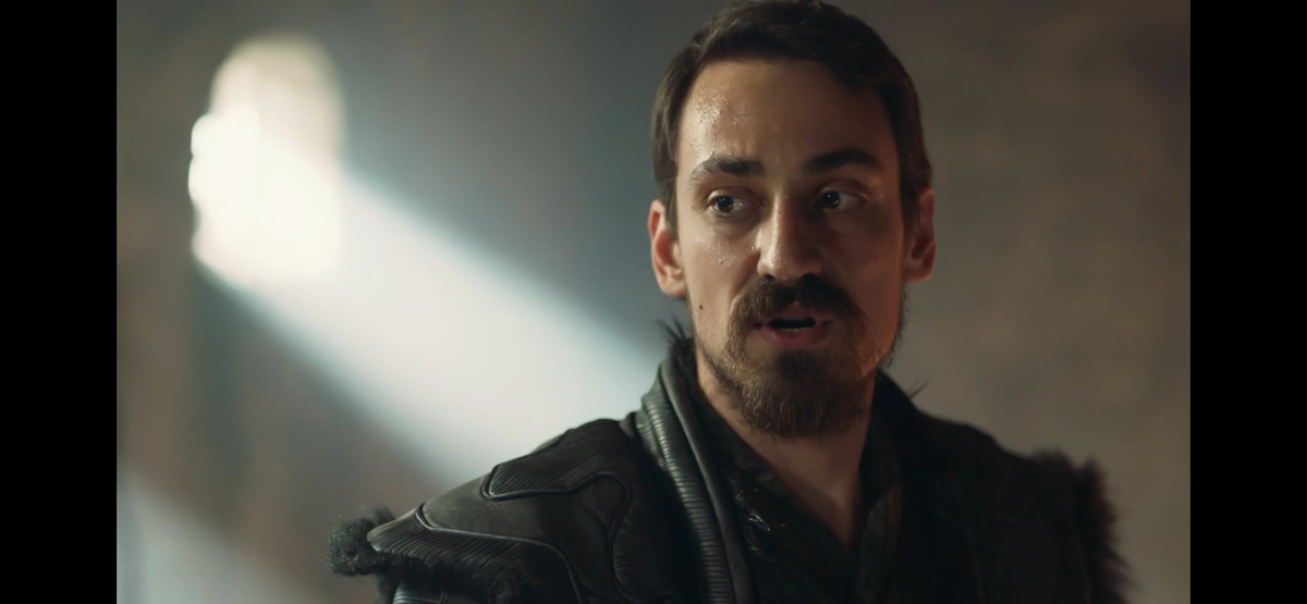 Стоп кадр из сериала «Легенда». Батуга