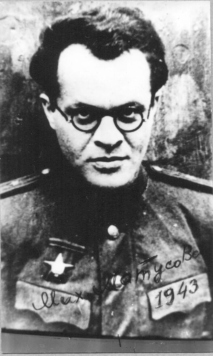 Военкор Михаил Матусовский