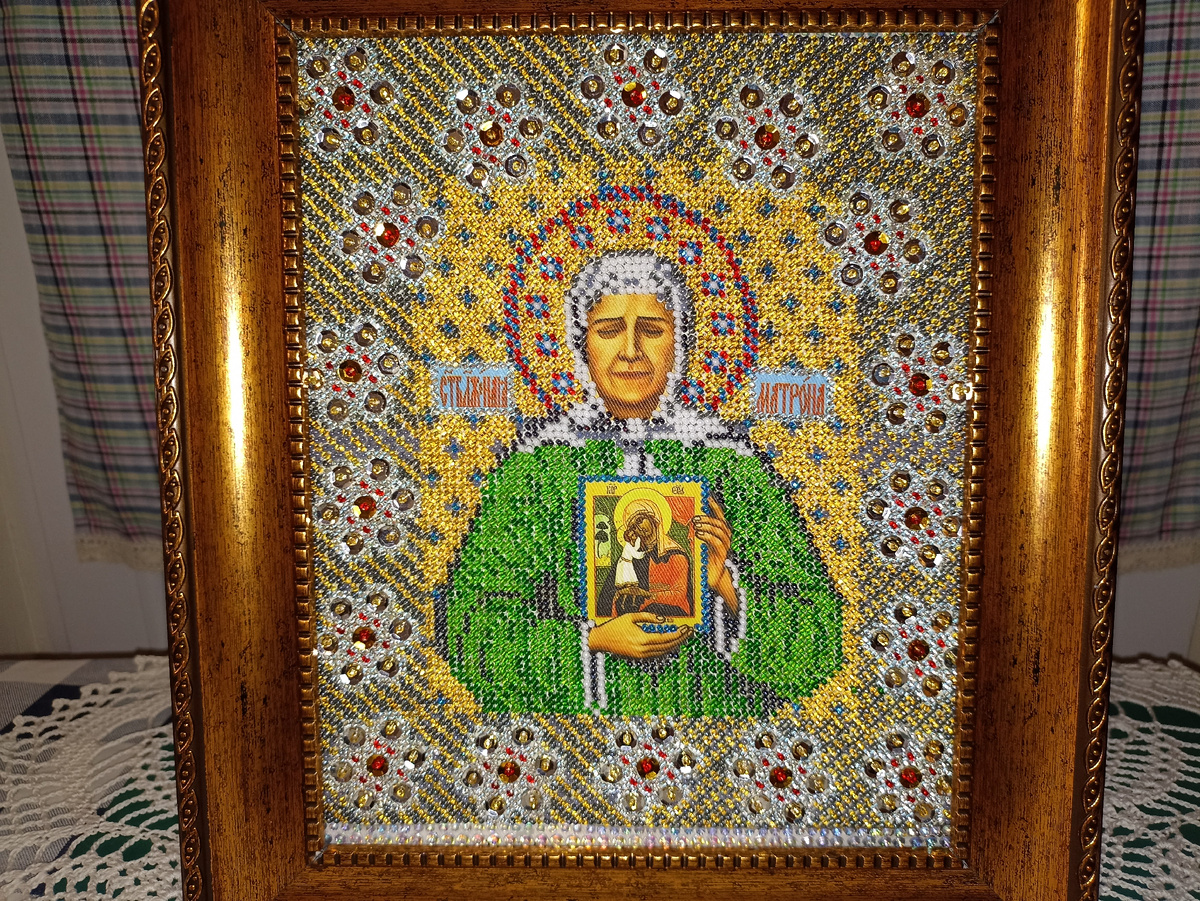 Моя бисерная вышивка образа Матроны Московской