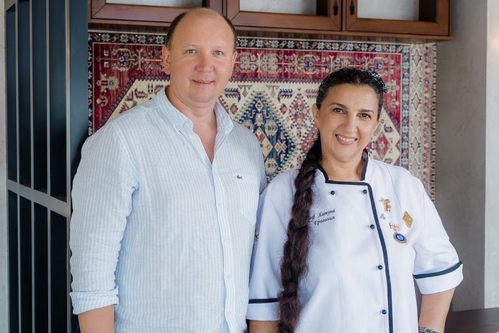    CEO сети Дмитрий Воронцов и шеф-повар Хатуна Григолия