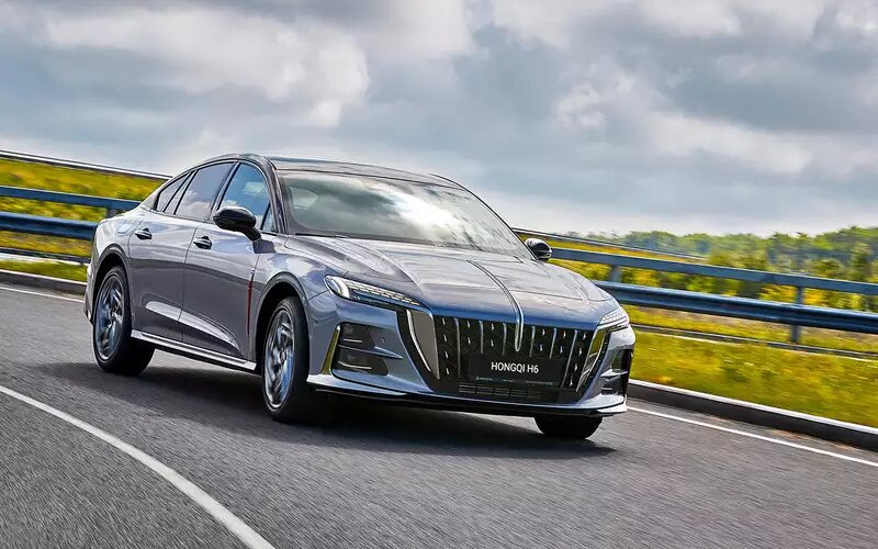     Hongqi H6. Цена в России от 3 890 000 ₽