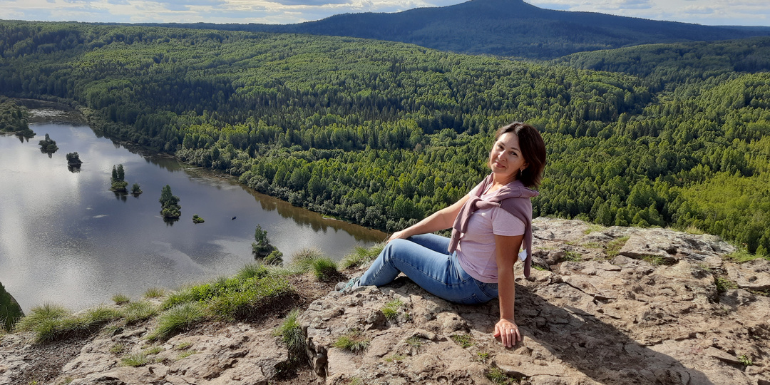 Как мы поднимались на камень Ветлан. Попарились в баньке и покатались на лодке
