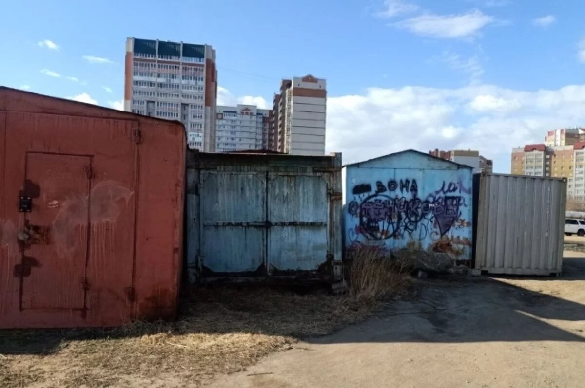    Полиция Хабаровского края раскрыла кражу металлического гаражного бокса