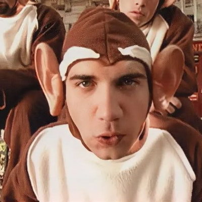     Сегодня родились Джимми Поп и Аарон Пол