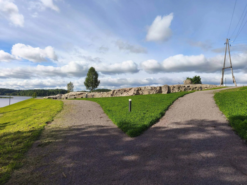    Набережную в поселке Карелии преобразили почти за 8 млн рублейМинистерство сельского и рыбного хозяйства РК / ВК