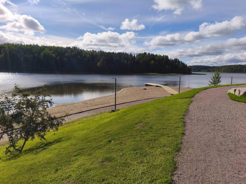    Набережную в поселке Карелии преобразили почти за 8 млн рублейМинистерство сельского и рыбного хозяйства РК / ВК