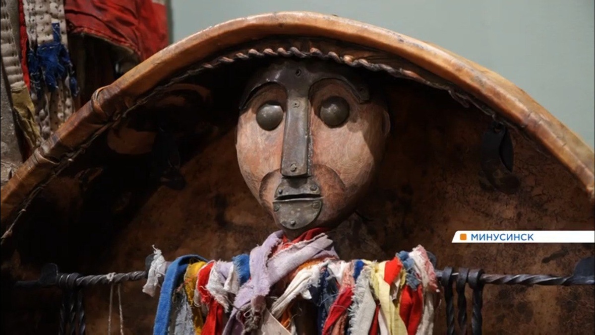    Мистическая выставка шаманизма открылась в Минусинске