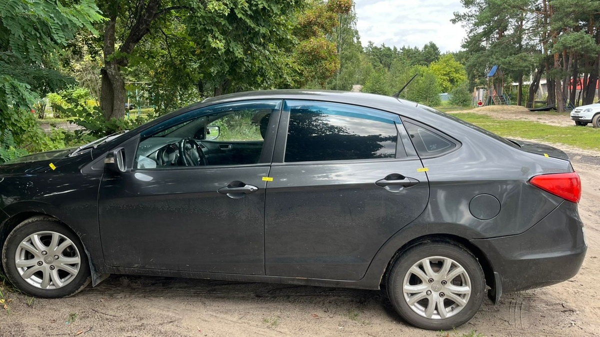 Судебный пристав наложил арест на иномарку