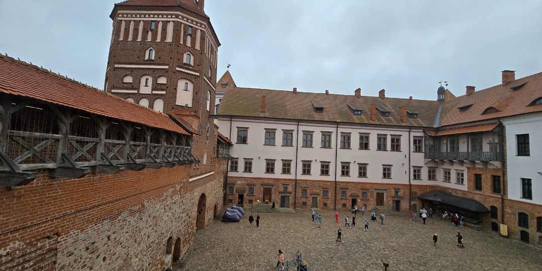 Путешествие в Беларусь на машине из Иваново: Замки-Брест(часть 2)