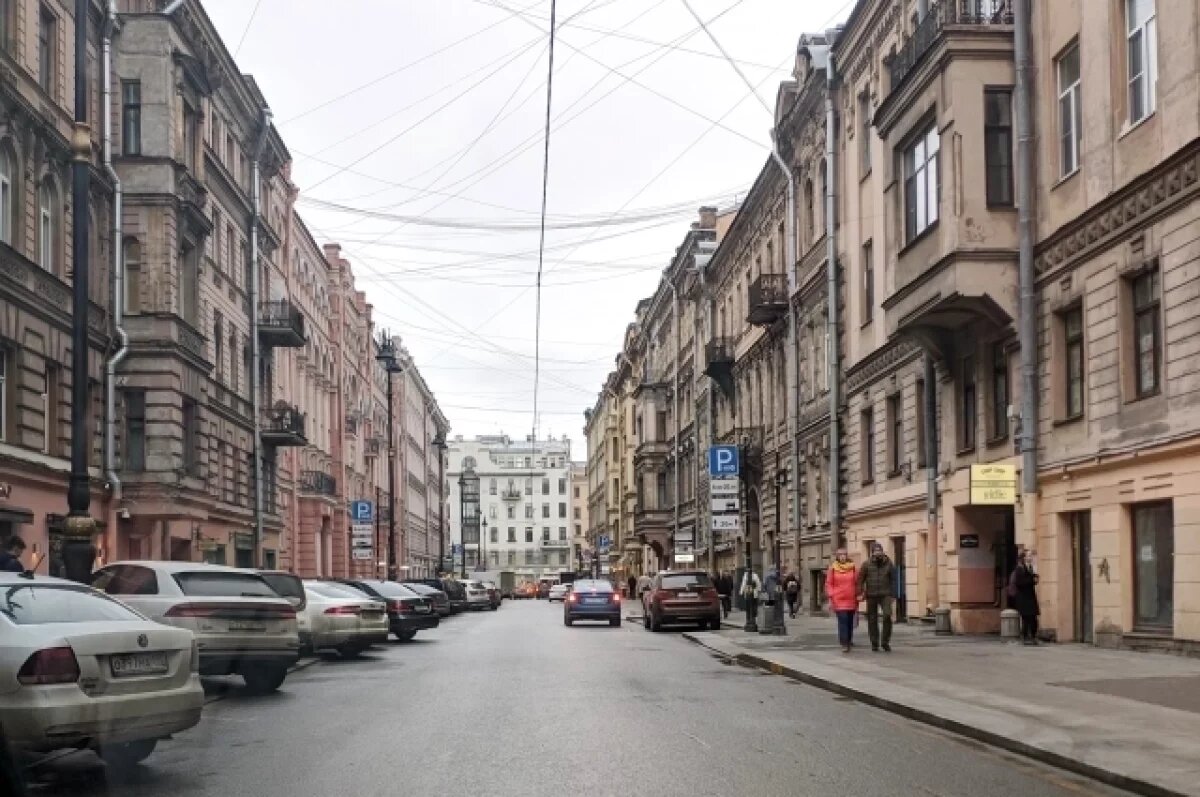    В Петербурге объявлен «желтый» уровень погодной опасности