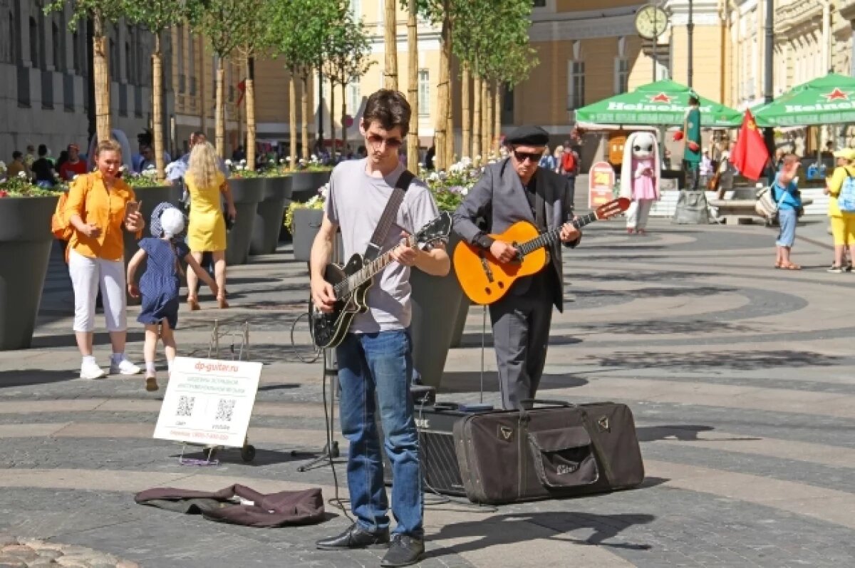    В Крыму могут запретить исполнение песен иноагентов уличными музыкантами