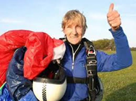 Парашютистка Валентина Закорецкая