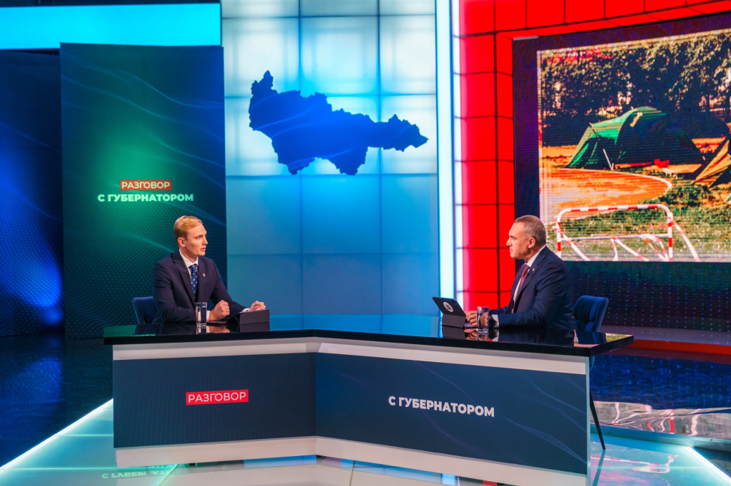    Итоги лета: Губернатор ХМАО Руслан Кухарук в прямом эфире рассказал о детском отдыхе в Югре