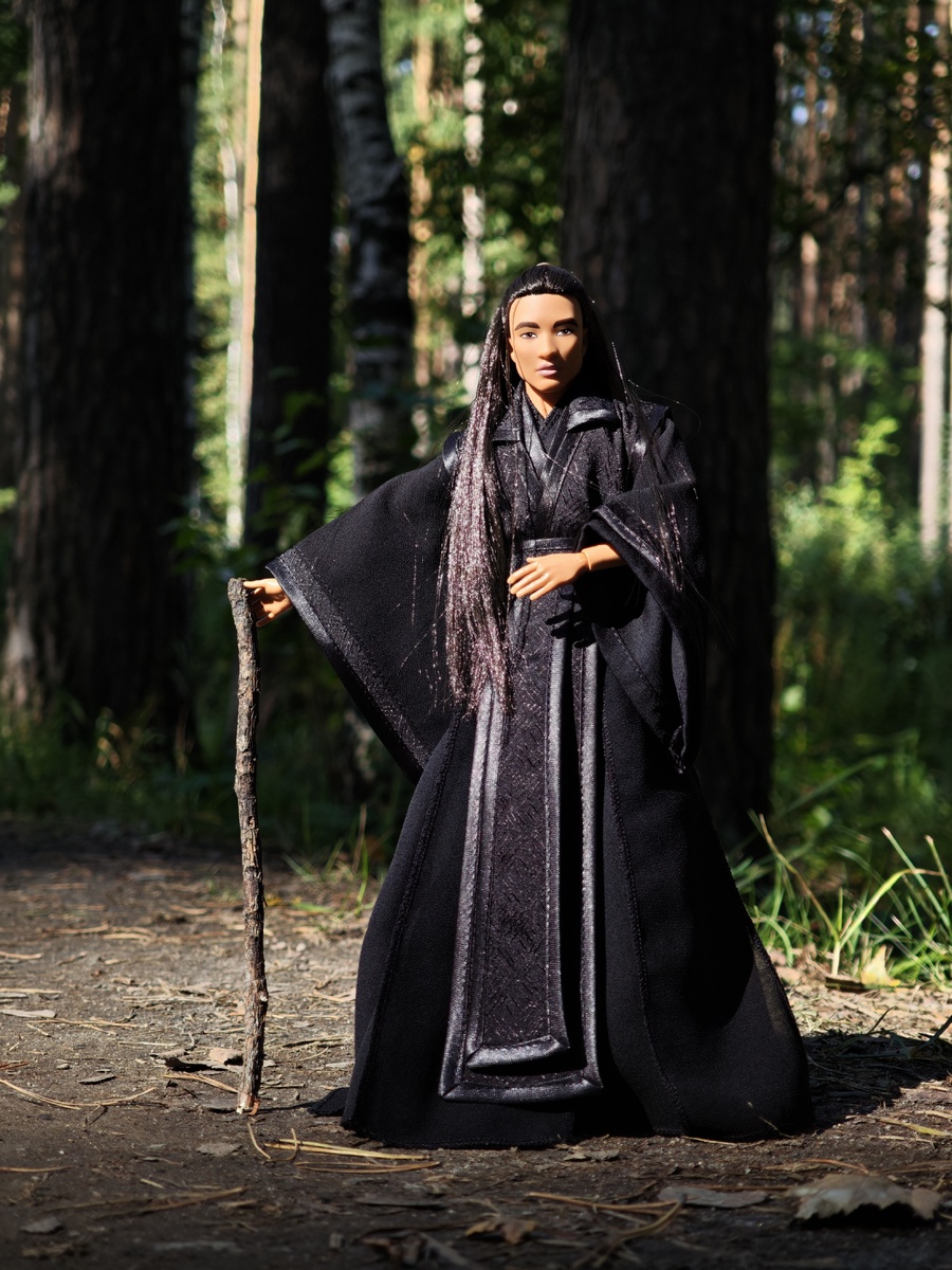 Barbie Looks #17 Брендон в роли небожителя Хань Ли