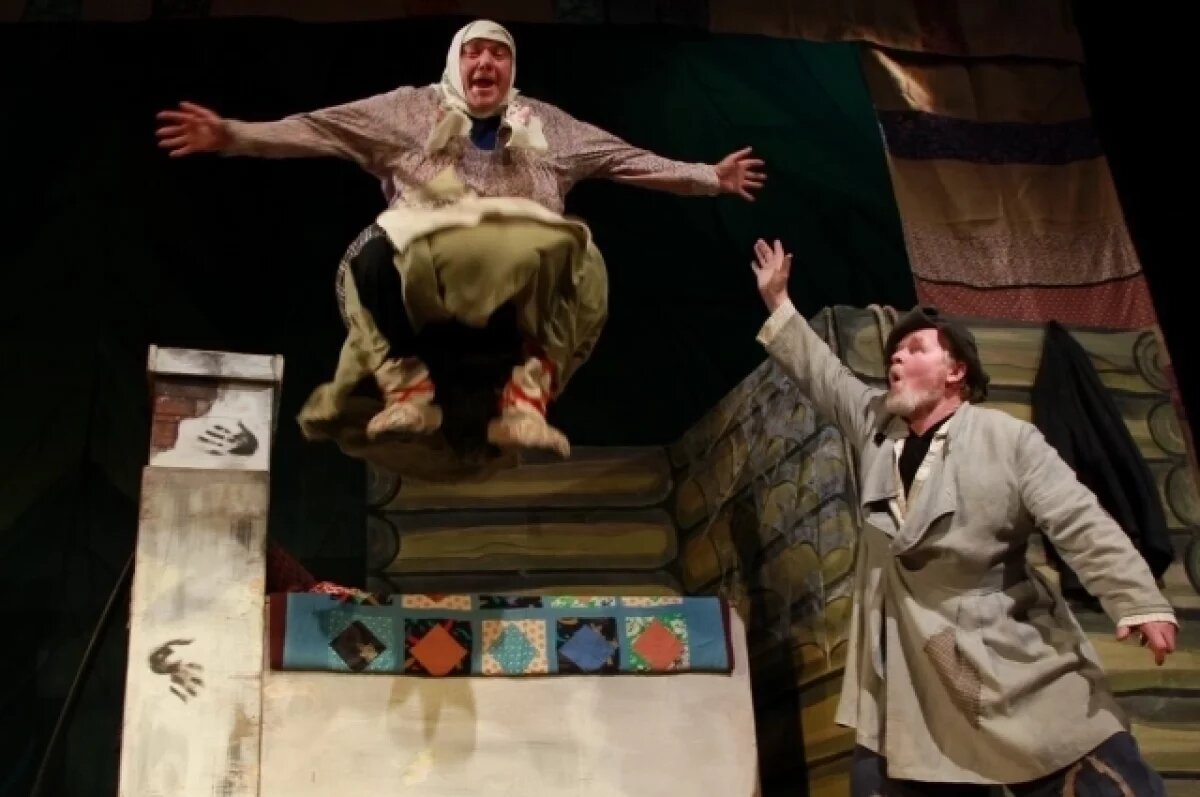    Анатолий Радостев (слева) написал 25 лет назад сценарий "Гузи да Мези"