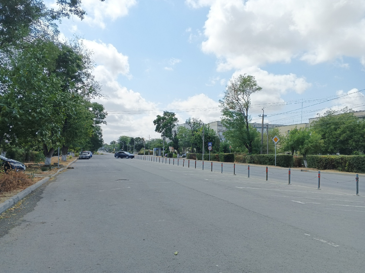 Дорога в центре. Фото Галины Малышевой.