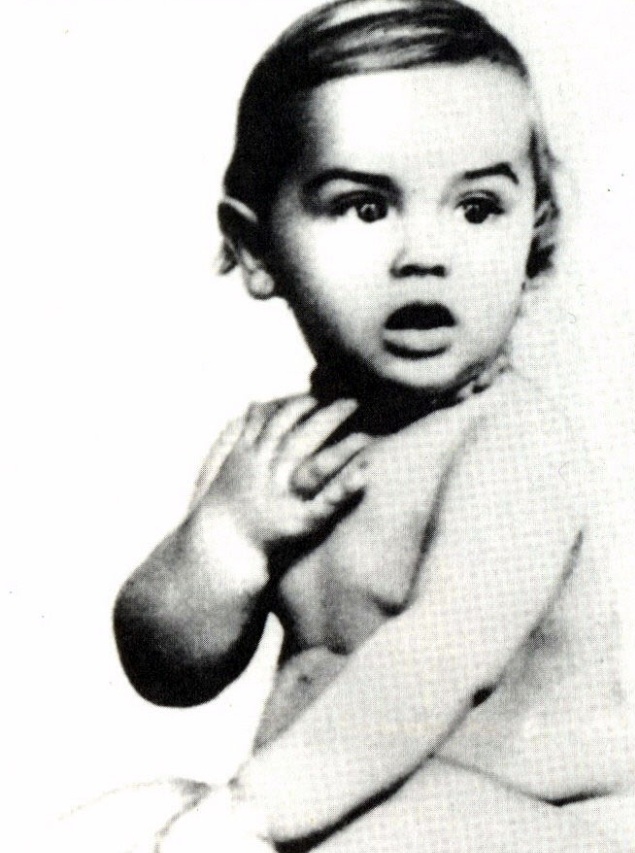 Ален Делон в детстве