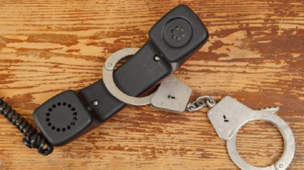    Тревожные шутки: как подростки оказываются за решеткой