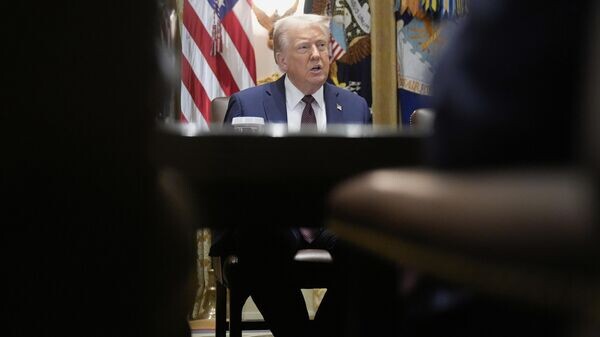    © AP Photo / Mark Schiefelbein