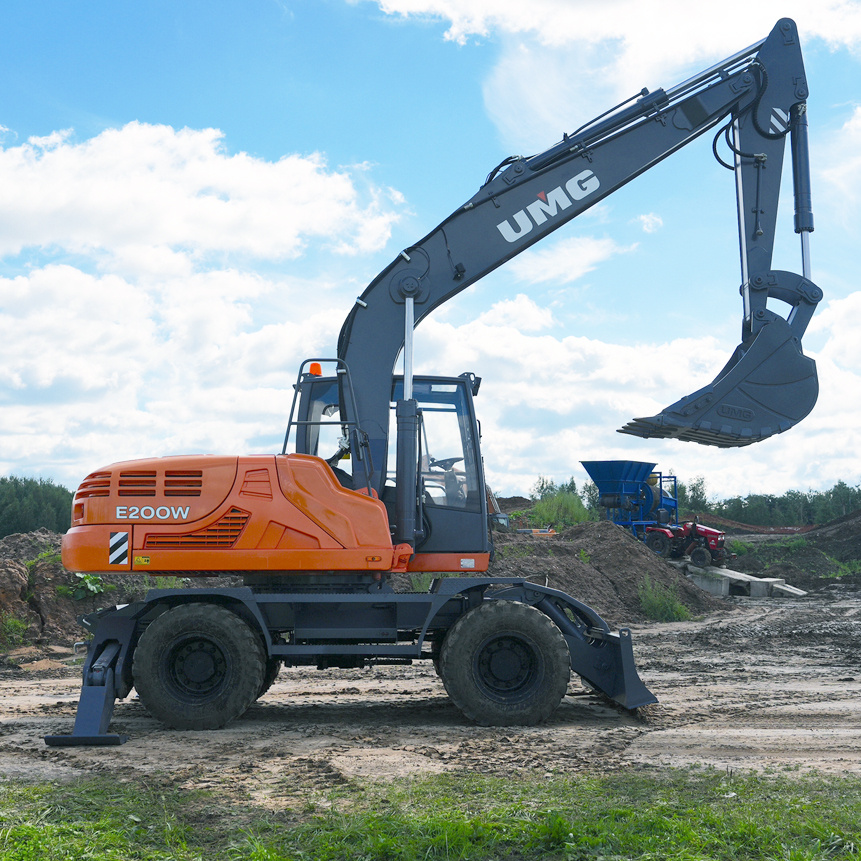 UMG Колесный экскаватор E200W