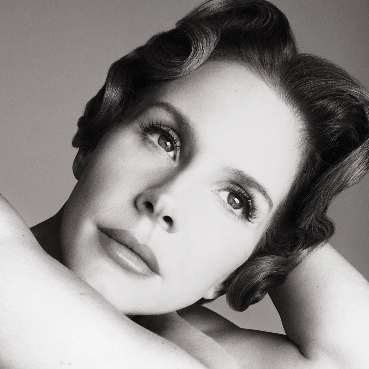    Лана Дель Рей анонсировала новый альбом (фото 2)